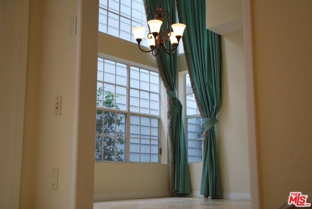 Building Photo - 13082 Mindanao Way