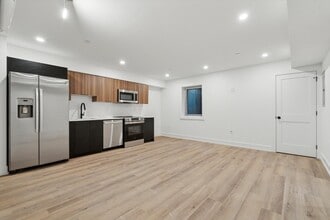 Building Photo - 808 N 3rd St