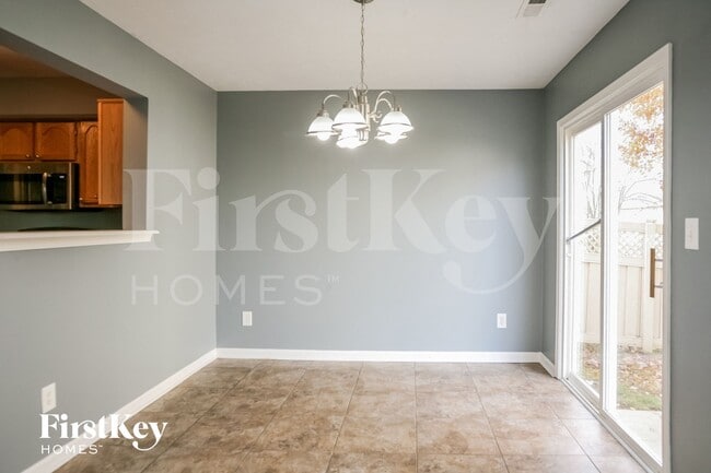 Building Photo - 2210 Wynbrooke Blvd