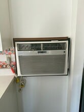 Building Photo - 201-203-203 Jackson St