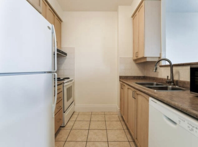 Photo du bâtiment - 700-P700 Humberwood Blvd
