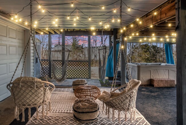 Foto del edificio - 145 Old Farm Hollow