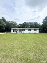 Building Photo - 3904 Ranch Rd