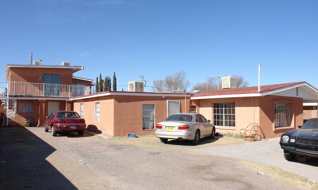 Primary Photo - 10468 Monte Carlo Pl