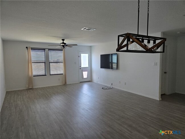 Foto del edificio - 200 Pacific Waters