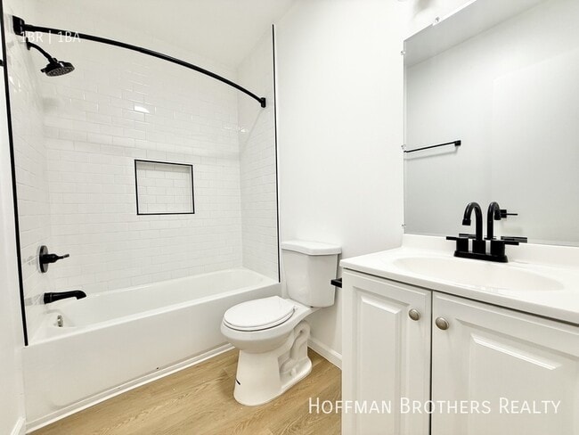 Building Photo - 7310 S Hoover St