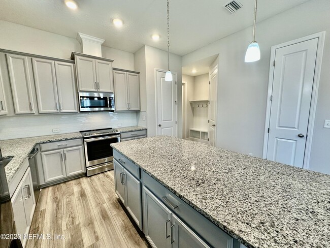 Building Photo - 11477 Surfline Ct