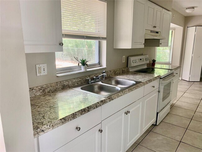 Foto del edificio - 3482 SE 137th St