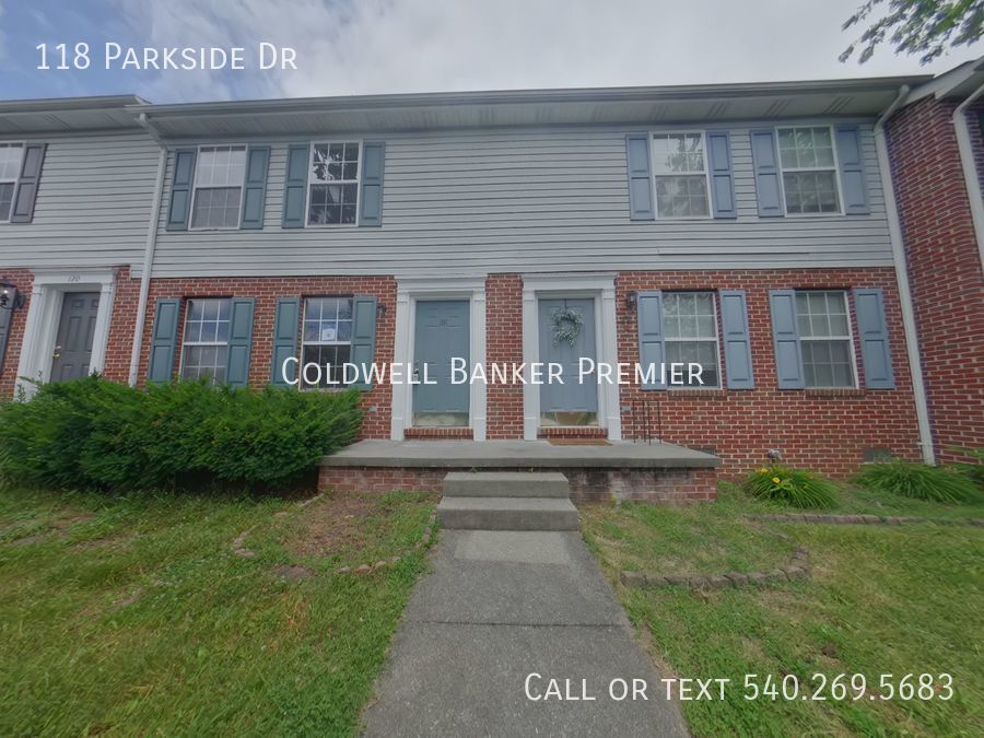 Primary Photo - Conviently located 2 Bedroom, 1.5 Bath in ...