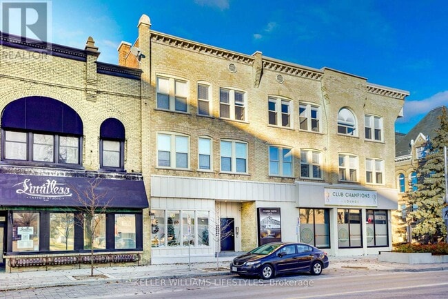 Building Photo - 539 Talbot St