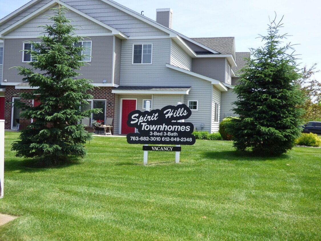 Foto del edificio - 3 br 3 bath town home