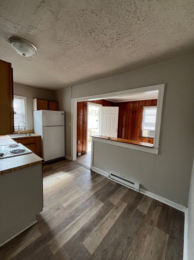 Foto del edificio - 1 Bedroom Duplex walking distance to Downtown Gallatin