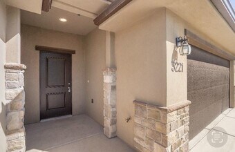 Building Photo - 3221 S Relic Ridge Dr