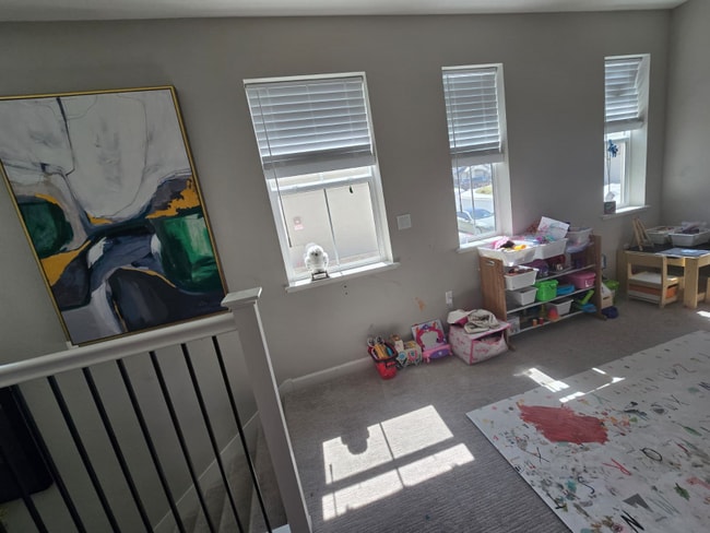 Building Photo - 3170 Cortina Dr