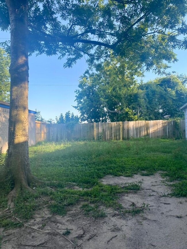 Photo - 13027 Bacard Ln House