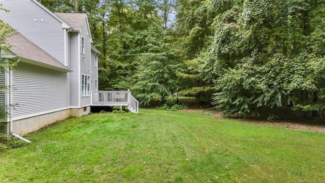 Building Photo - 232 Woodmont Dr