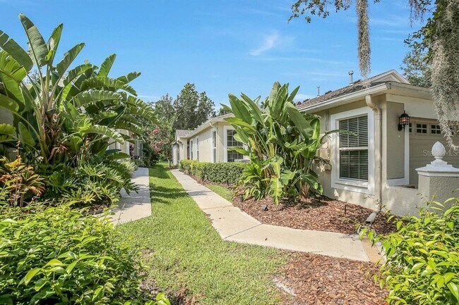 Building Photo - 15715 Phoebepark Avenue