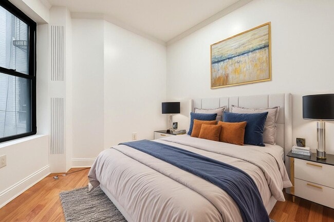 Foto del edificio - 125 Sherman Ave