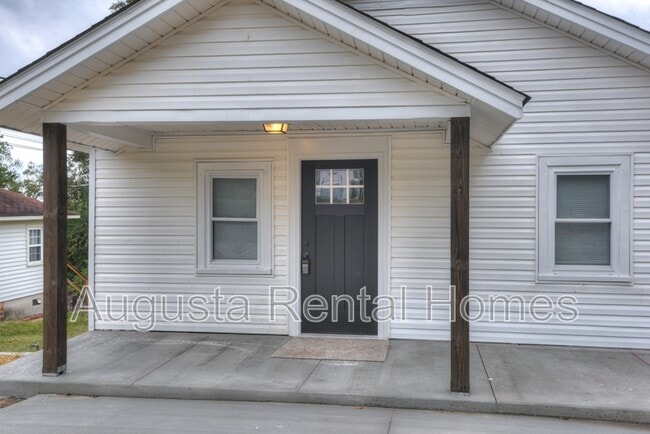 Foto del edificio - 2753 Hazel St