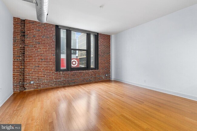 Foto del edificio - 1100 S Broad St