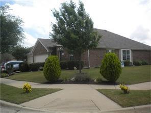 Building Photo - 2000 Bayberry Ct