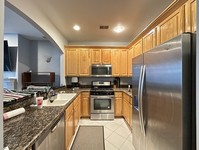 Foto del edificio - 3517 N Fremont St