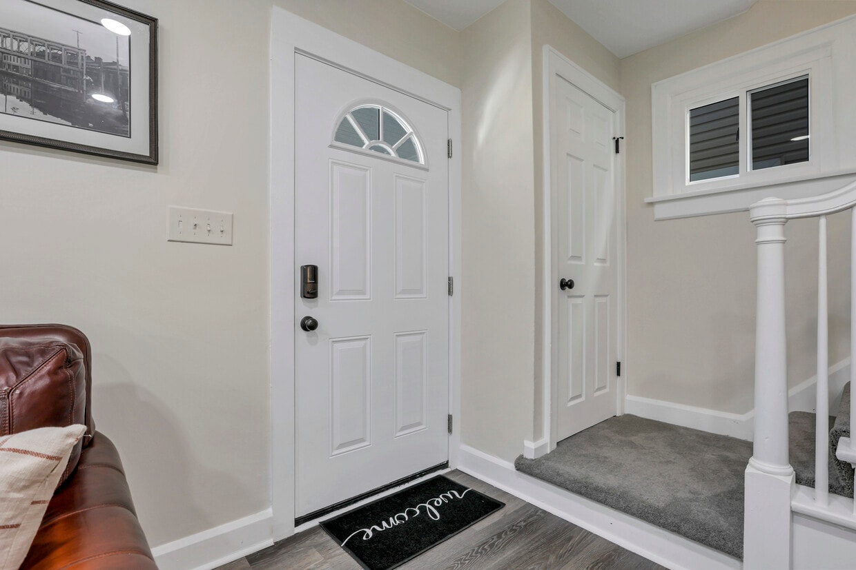 1304 Linwood Ave, Columbus, OH 43206 House Rental in Columbus, OH