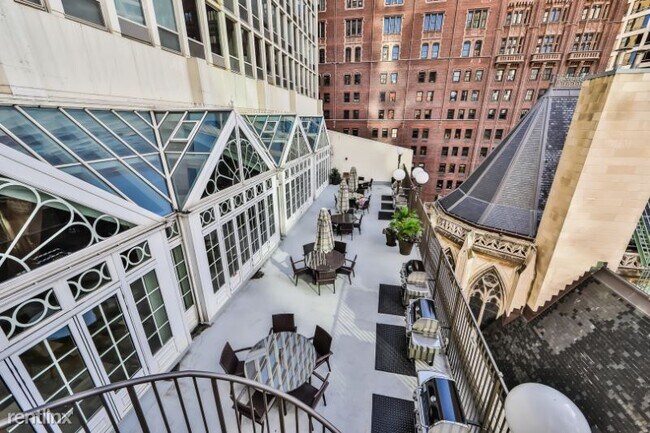 Building Photo - 11 E Chestnut St