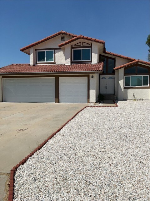 Foto del edificio - 24622 Skyland Dr