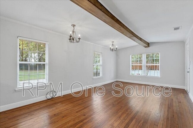 Building Photo - 117 Ida St