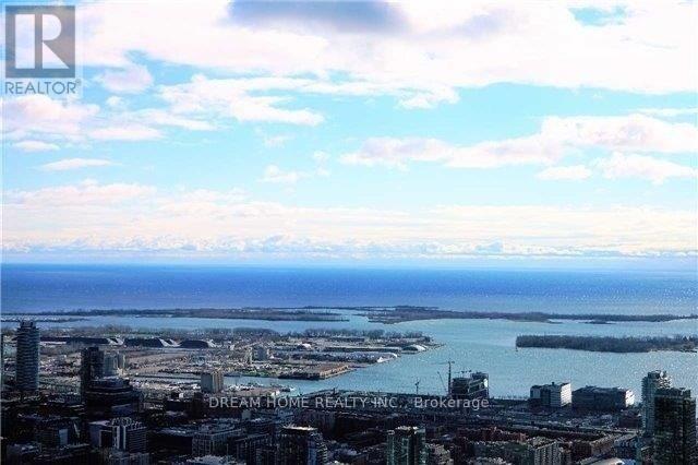 Photo du bâtiment - 388-PH7388 Yonge St