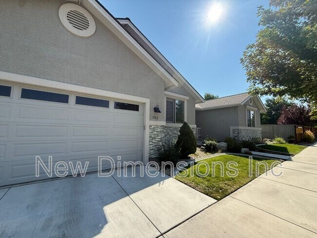 Foto del edificio - 1317 Cedar Creek Cir