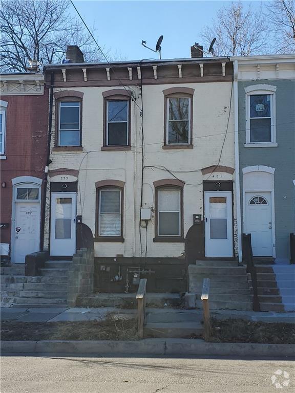 Building Photo - 401 Liberty St