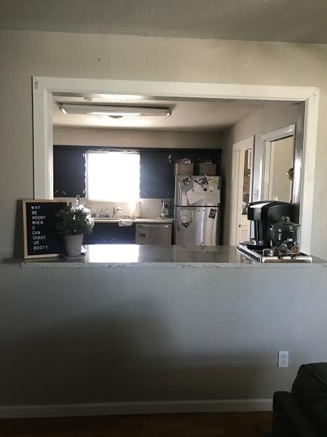 Foto del edificio - Pre leasing for fall 2026! 3/3 in Medical District!