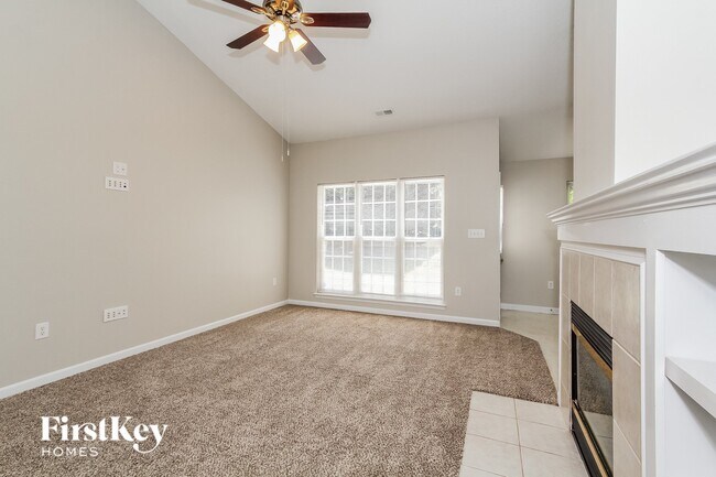 Foto del edificio - 11718 Black Maple Ave