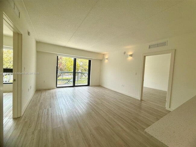 Building Photo - 2285 SW 27th St