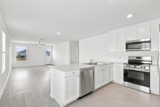 Building Photo - 432 Jones Bch Ln