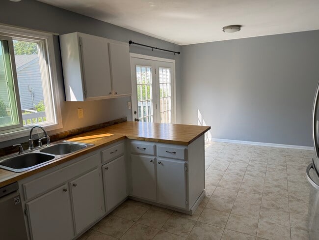 Building Photo - 4533 Cinnamon Ridge Trl