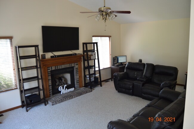 Foto del edificio - 7719 Blackburn ct