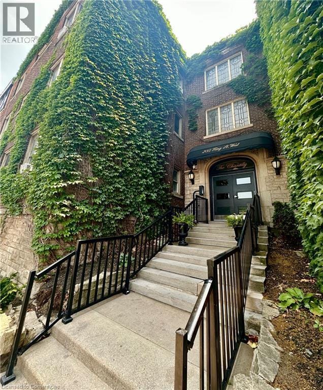 Photo principale - 285 King St W