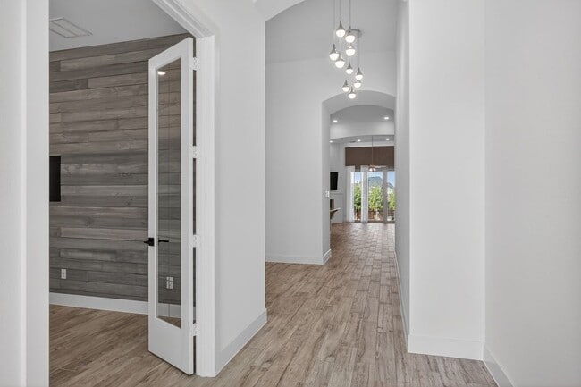 Foto del edificio - 2812 Fawnwood Ct