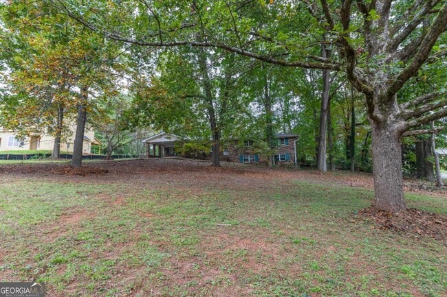 Building Photo - 3908 Bellair Dr