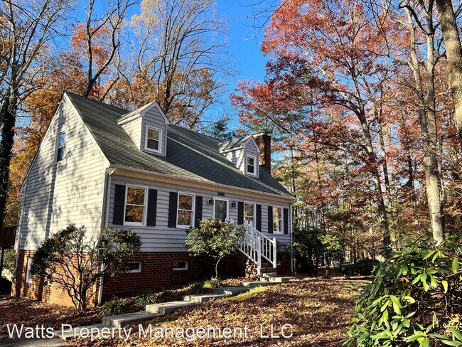 Building Photo - 5 br, 2.5 bath House - 119 Constituition Way