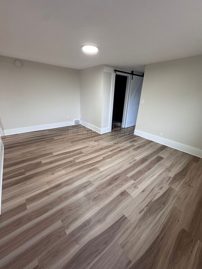 Foto del edificio - 470 Sumner St