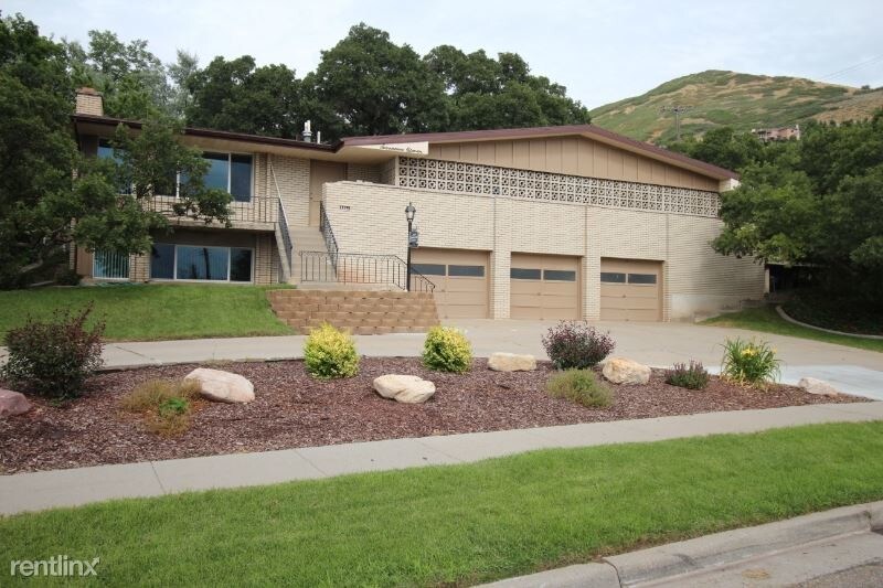 Primary Photo - 3 br, 3 bath Condo - 1715 S Wasatch Drive
