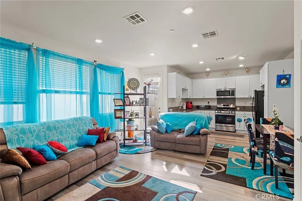 13949 La Granja Way, Eastvale, CA 92880 Condo for Rent in Eastvale