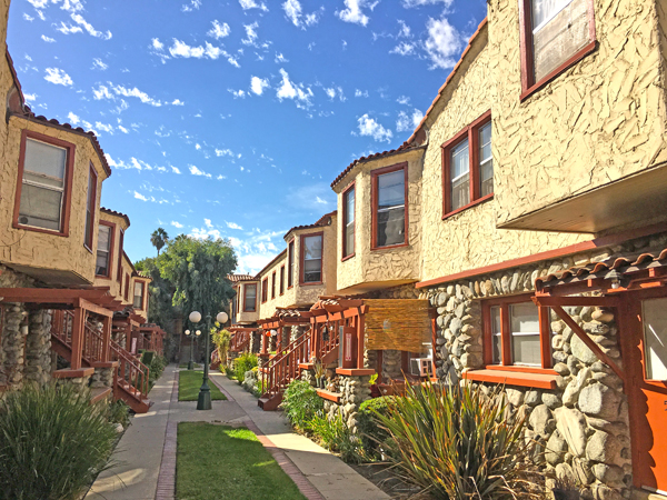 Boardwalk Park Place Apartments Pomona