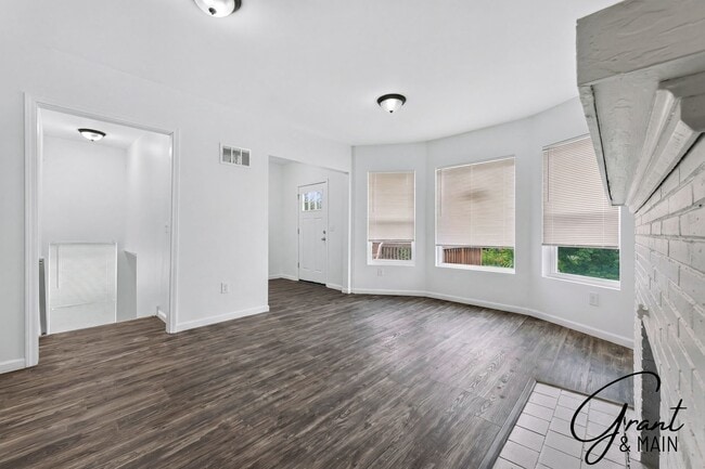 Building Photo - 1518 Lee Pl