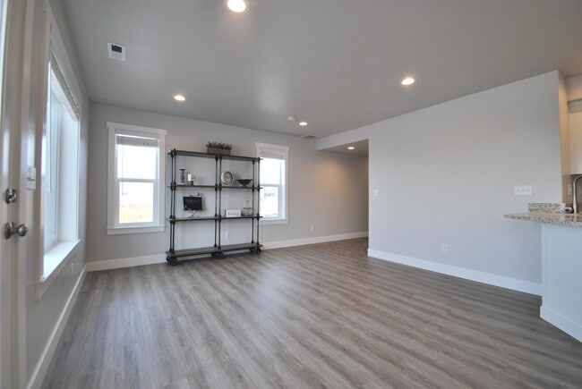 Building Photo - 4151 S 2825 W