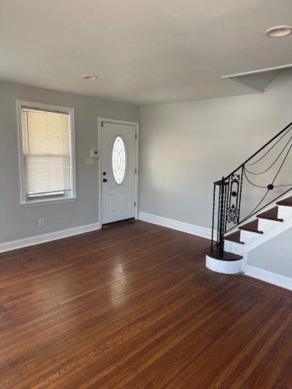 Foto del edificio - 6701 Lebanon Ave